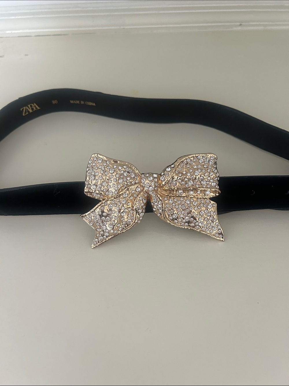NWOT Zara Velvet Crystal Bow belt